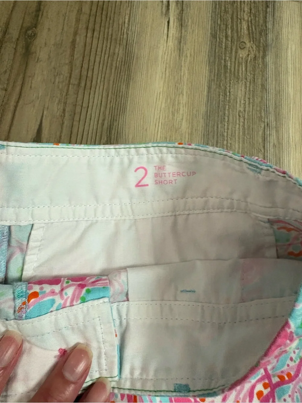 Lilly Pulitzer Jellyfish Buttercup Short sz 2
